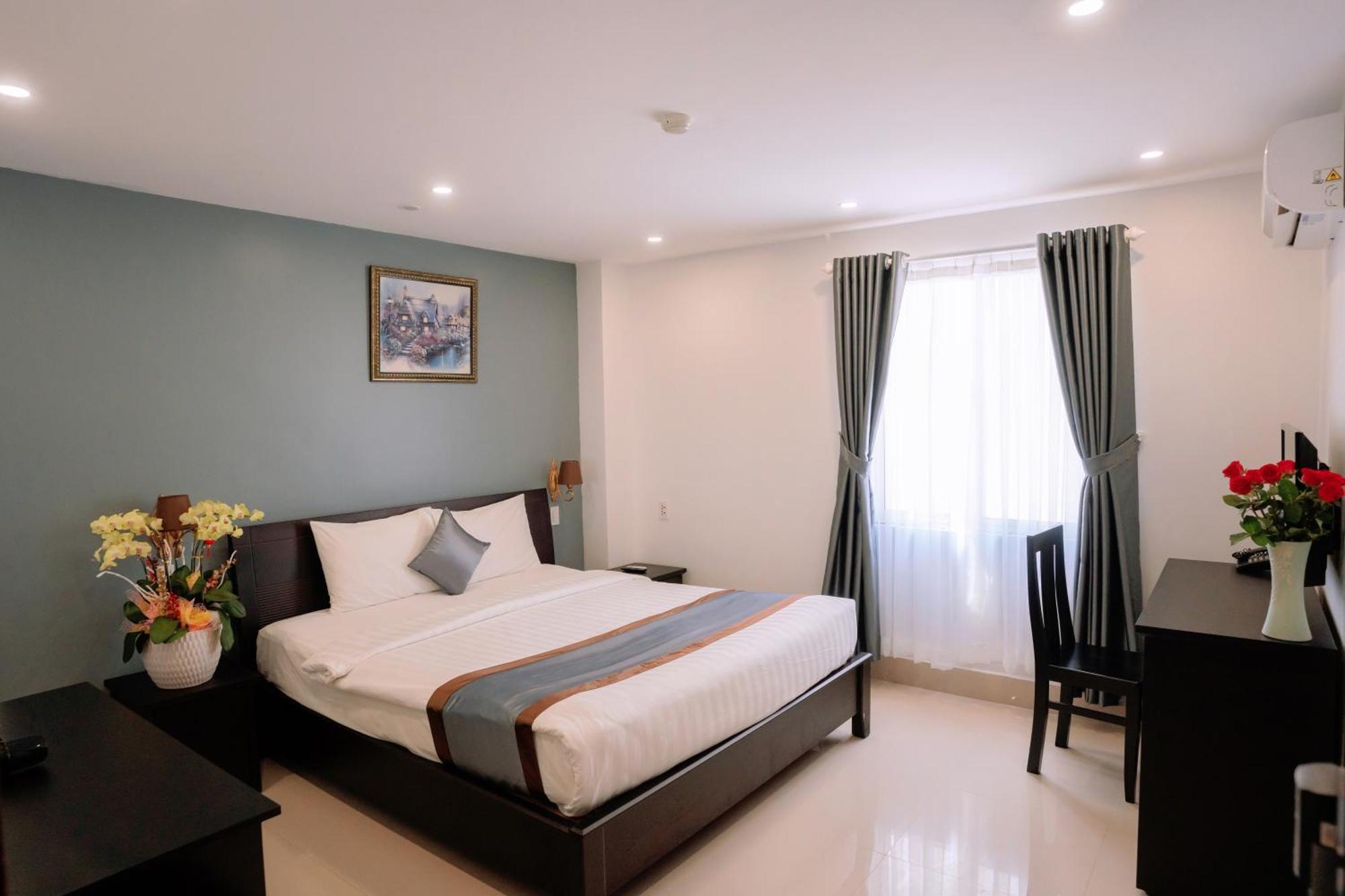 Song Tien Hotel My Tho Exterior photo
