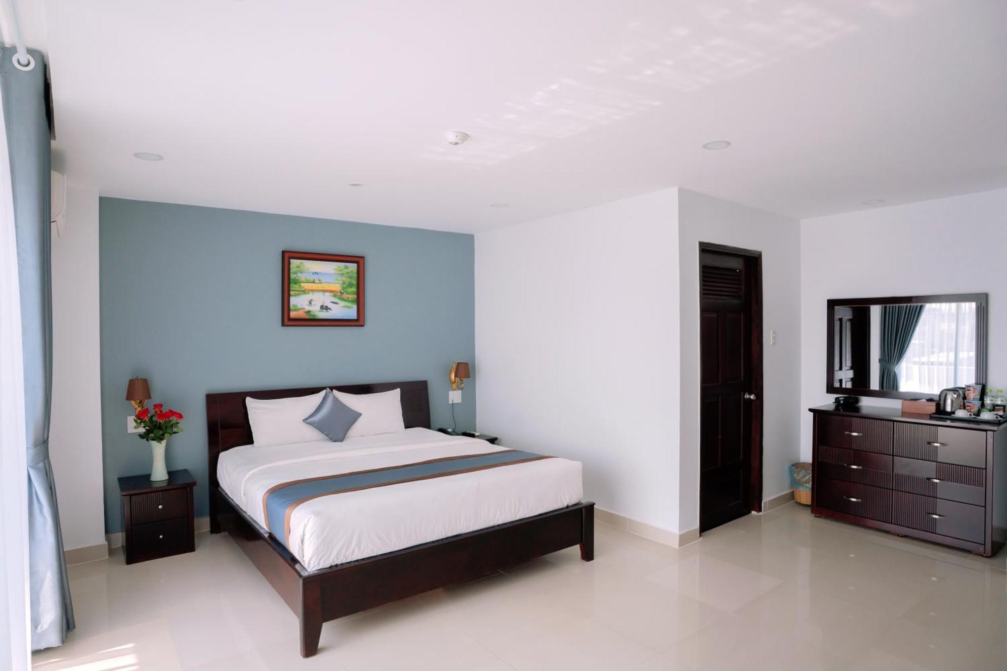 Song Tien Hotel My Tho Exterior photo