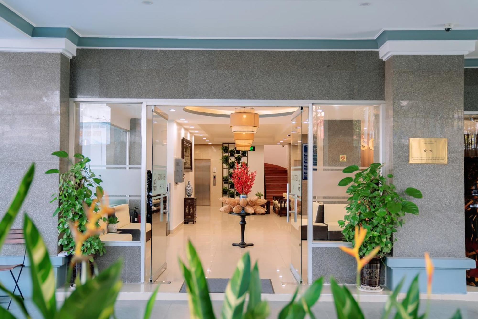 Song Tien Hotel My Tho Exterior photo