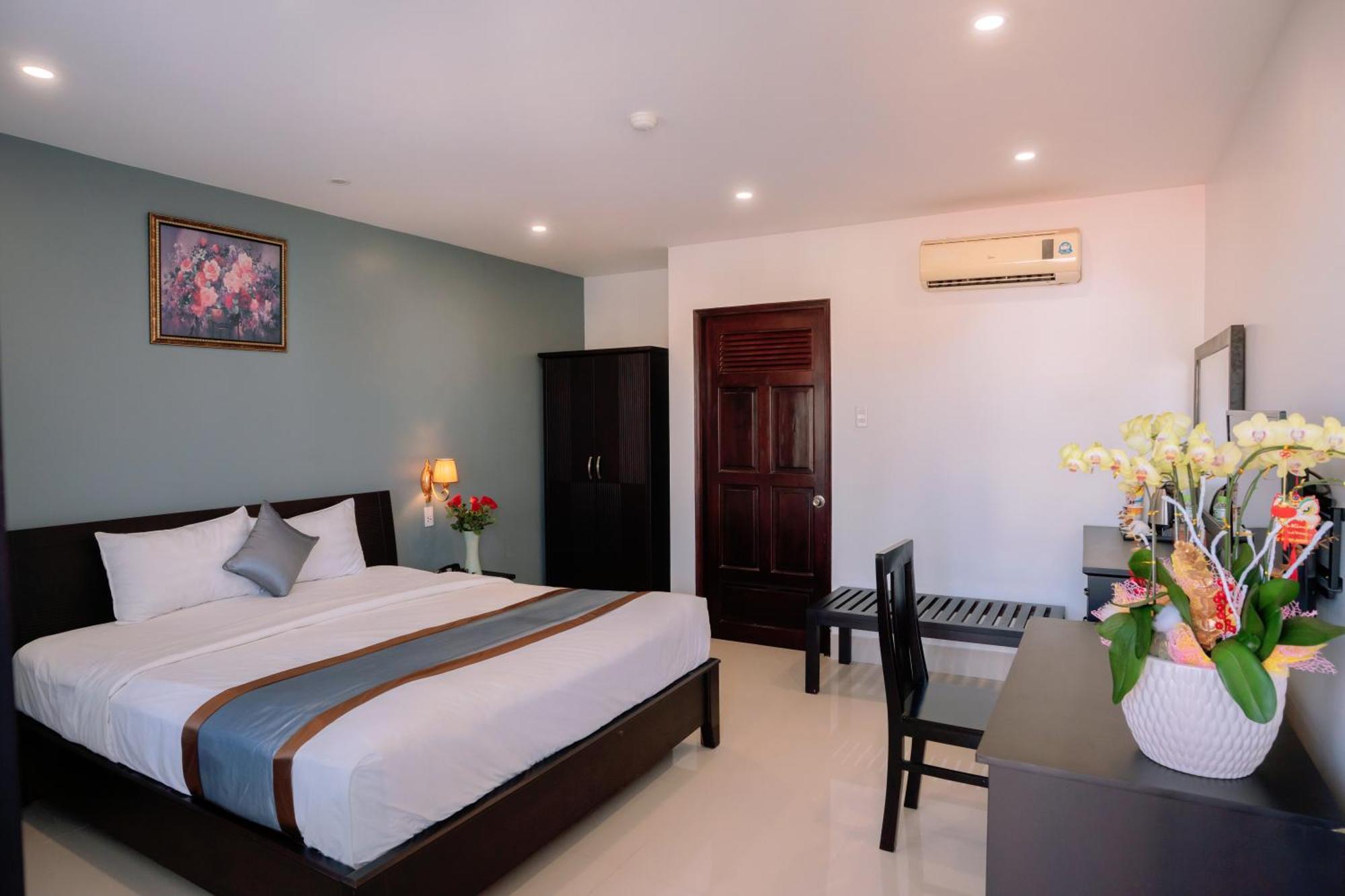 Song Tien Hotel My Tho Exterior photo