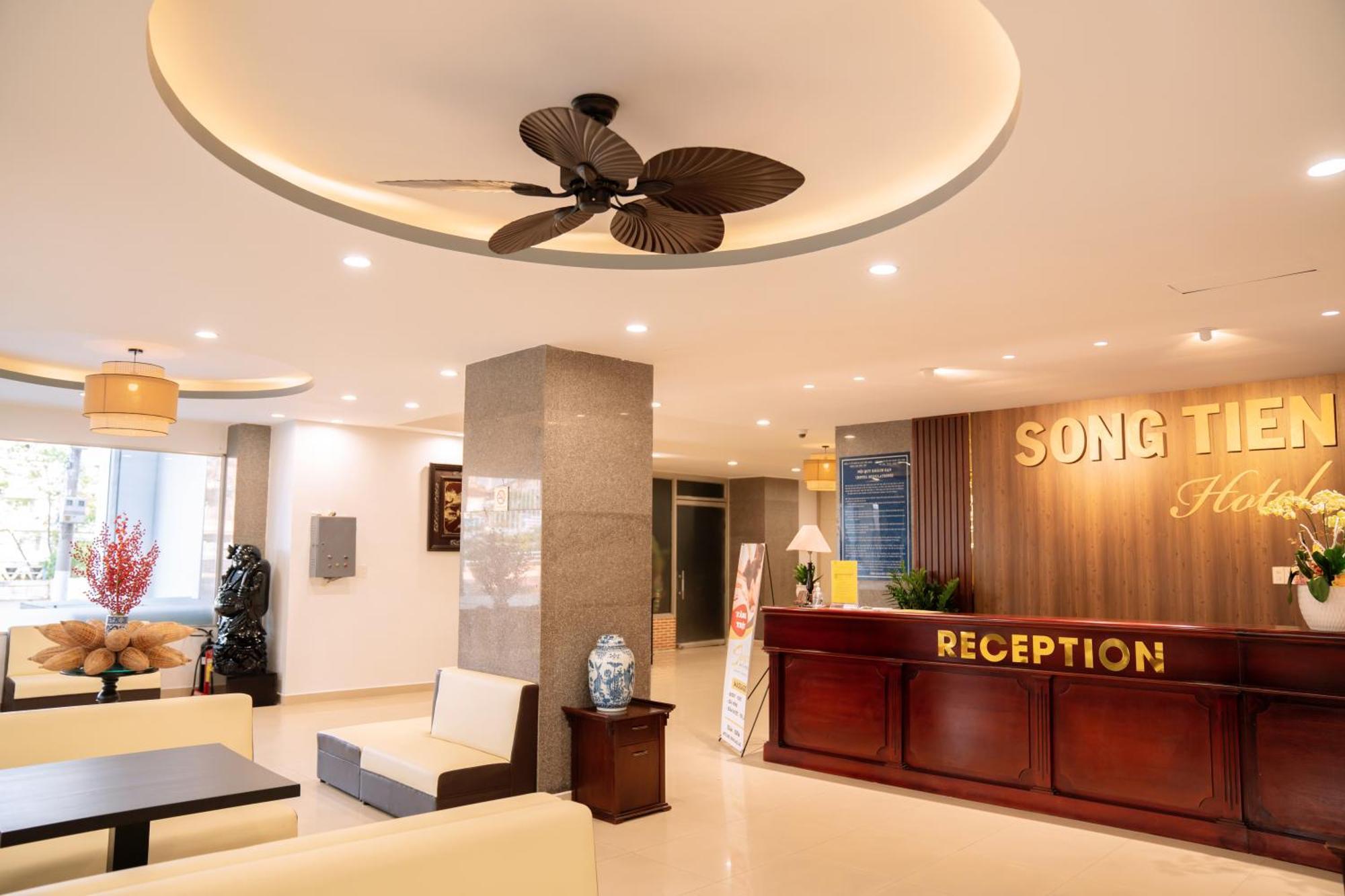 Song Tien Hotel My Tho Exterior photo